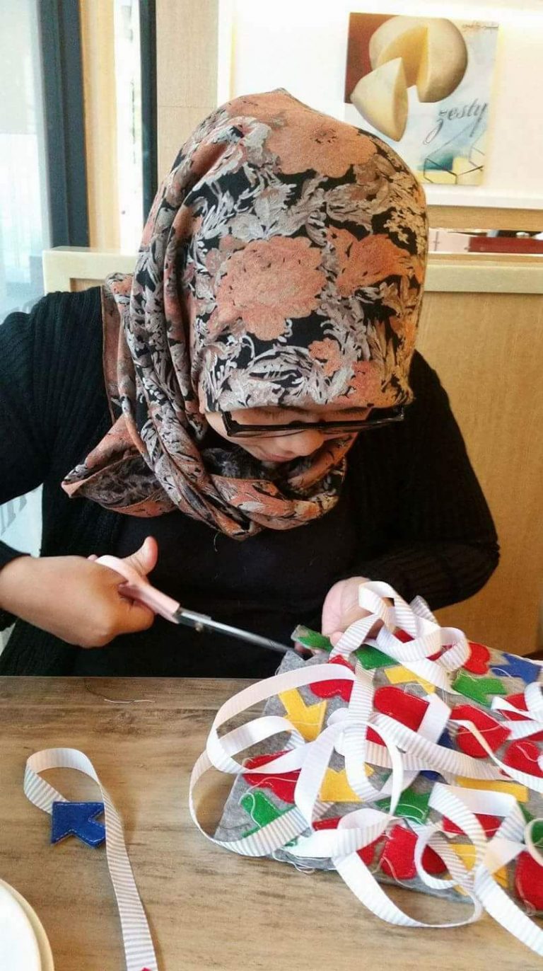 Tak Beri Isteri Kerja,  Ini Yang Patut Suami Lakukan.