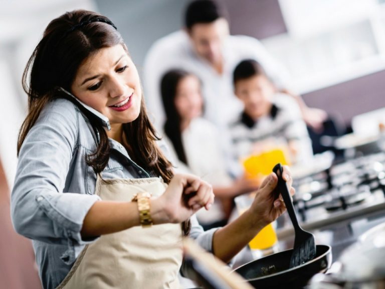 Trik Memasak Jadi Cepat dan Mudah Setiap Hari Buat Ibu Superbusy!