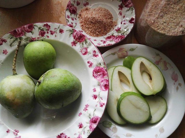 Makan Mangga Muda Lagi Best Bila Ada Serbuk Asam. Ni Cara Buatnya!
