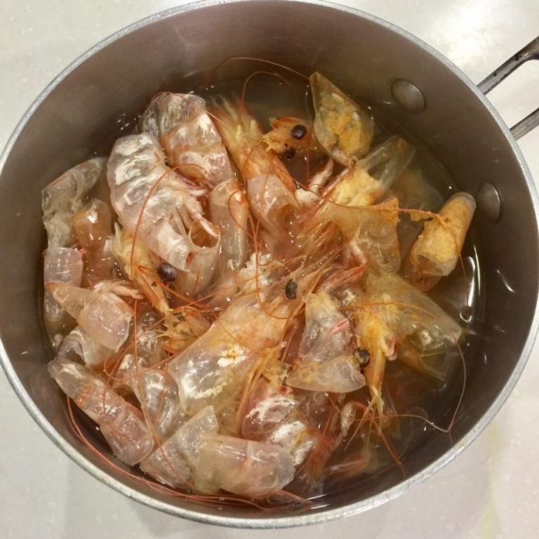 Kepala Udang Jangan Terus Dibuang,  Hasilkan Stok Udang Untuk Pelbagai Menu Berkuah, Ibu-ibu Kena Buat Ni!