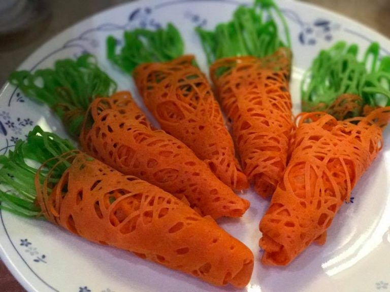 Kreatifnya Roti Jala Carrot Ni, Anak-Anak Pun Teruja Nak Makan, Serius Cute!