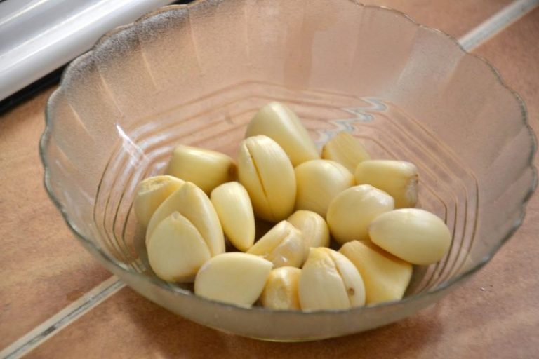 Ibu Kena Ajar Anak Tip Pantas Kupas Bawang Putih, 6 Cara Ni Rugi Kalau Tak Tahu!