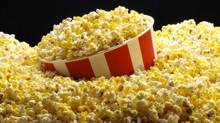 Ada 4 Bahan Ni Dah Boleh Buat Popcorn. Masak Pun Guna Periuk Biasa Je!