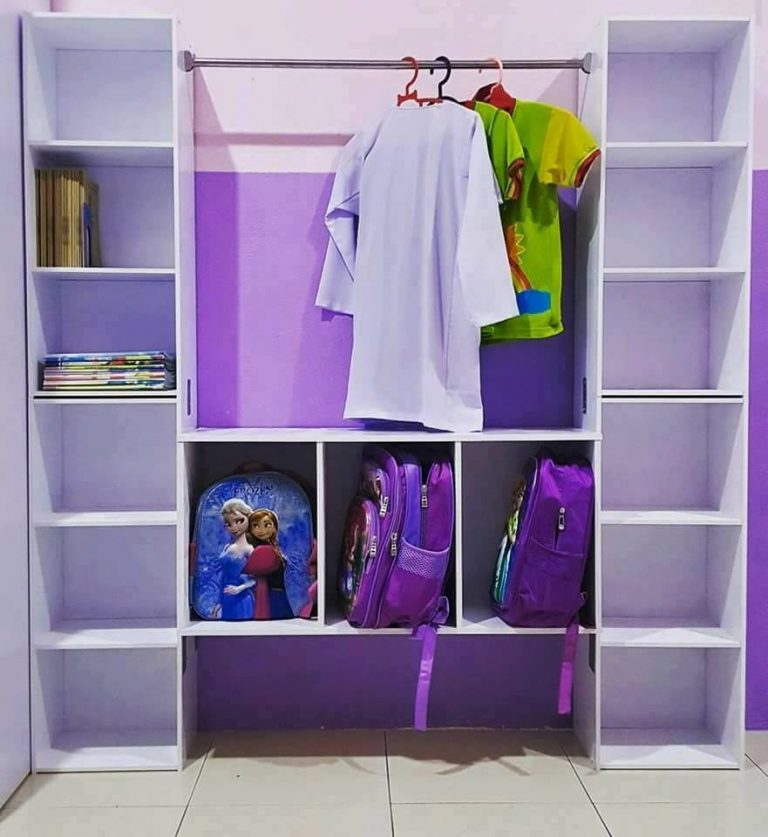 Nak Rumah Sentiasa Kemas Tapi Berbaloi Lagi Jimat, DIY Rak RM9.99 Sahaja Untuk Letakkan Kelengkapan Sekolah Anak!