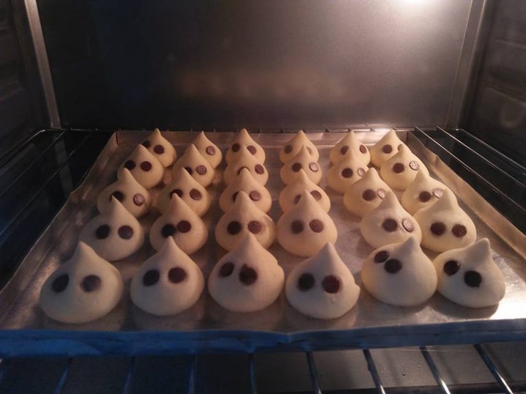 Senang Je Nak Buat Biskut Susu Alien Viral Ni, Guna 4 Bahan Je, Jom Buat Dengan Anak-anak!