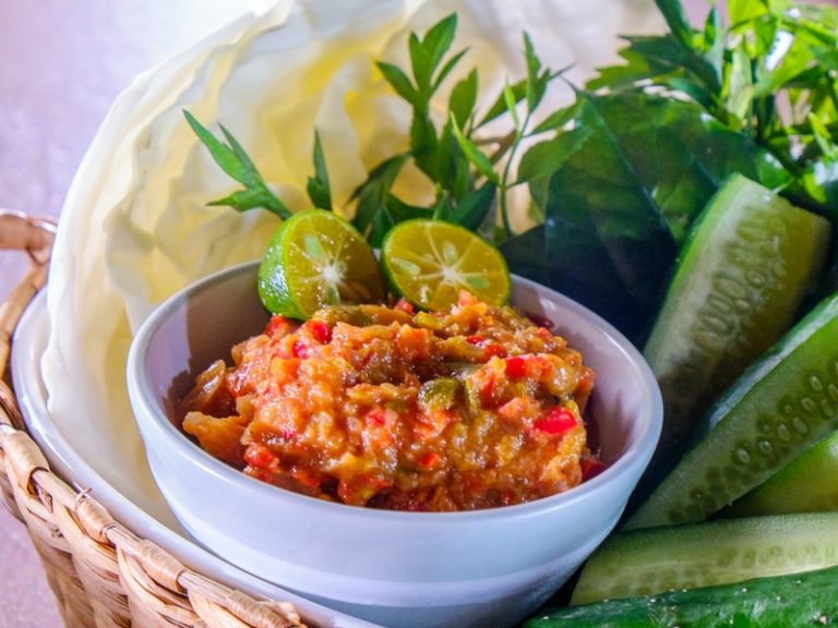 Resipi Sambal Belacan ‘Power’, Mak Mentua Lalu Pun Tak Perasan. Wow, Terlajak Mudah, Jom Cuba!