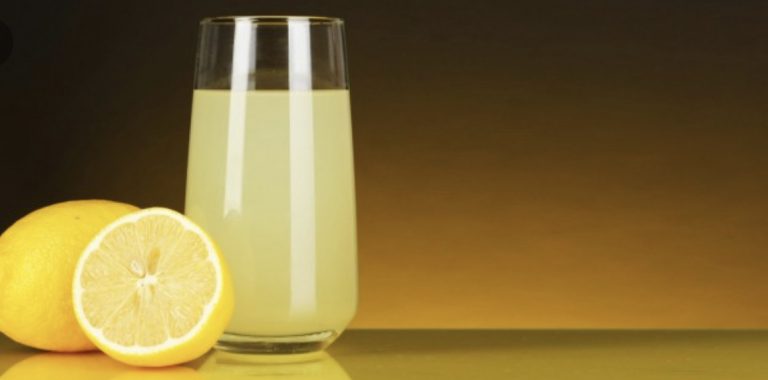 Jangan Buat Main Khasiat Jus Lemon. Baca Dan Hadam.