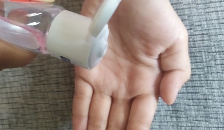 Hand Sanitizer Jangan Letak Merata, Bahaya Dicapai Anak. Dr Ni Kongsikan Tragedi Di Musim Covid-19!