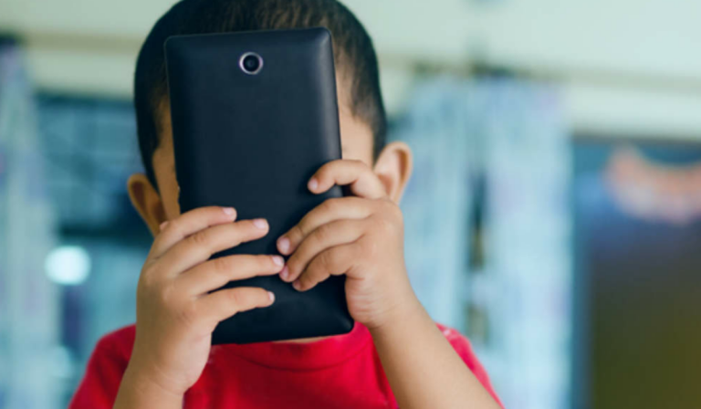 Elak Anak Rabun, Dr Ni Sarankan Buat Senaman Mata. Begini Nak Buatnya!