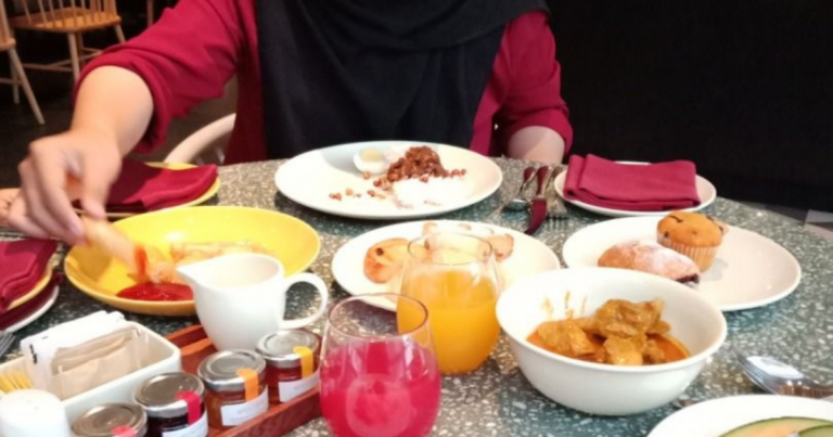 Mulut Asyik Kata Nak Diet, Tapi Sekarang Tak Ada Hasil. KKM ‘Belanja’ Tip Elak Makan Berlebihan