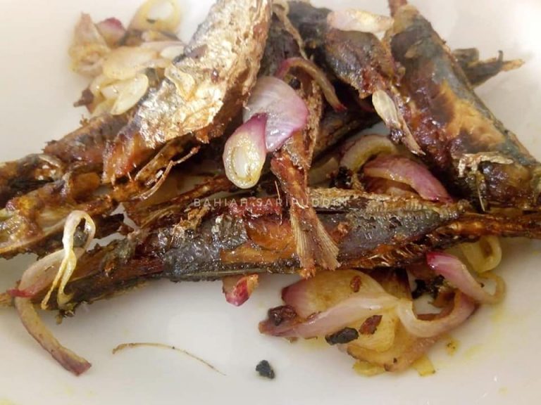 Resepi Ikan Rebus Goreng Masakan Popular Kelantan Paling Mudah. Makan Panas-Panas Memang
