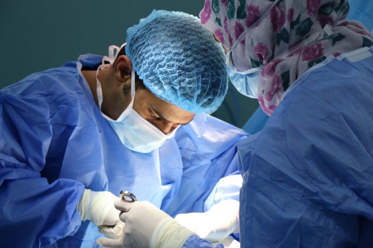 Kurus Dengan Pembedahan, Bukan Jalan Mudah Untuk Langsing. Dr Ni Jelaskan Risikonya!
