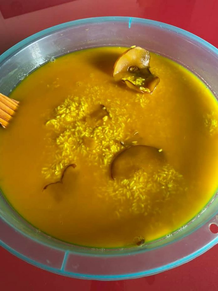 Petua Ibu Buat Pulut Kuning Lembut Lemak Dan Cantik Berkilat, Guna