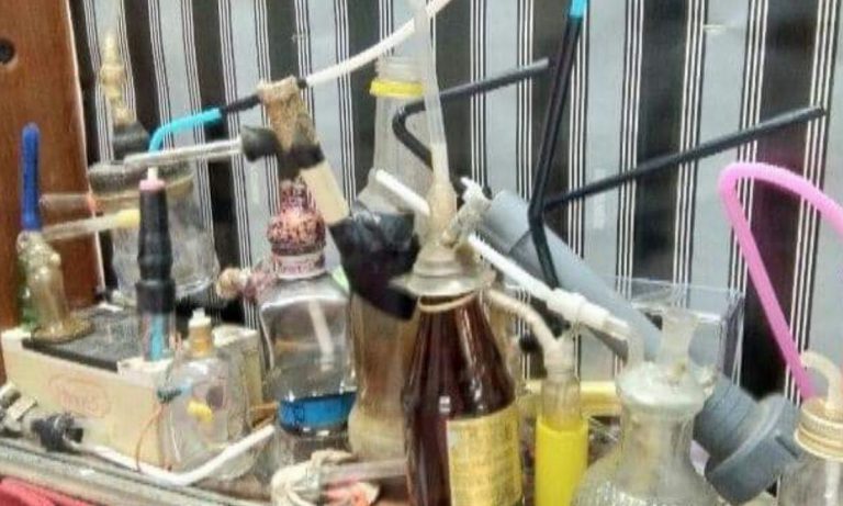 Waspada Jika Terjumpa Botol Ni Dalam Bilik Anak, Ia Bukan Projek Sains!