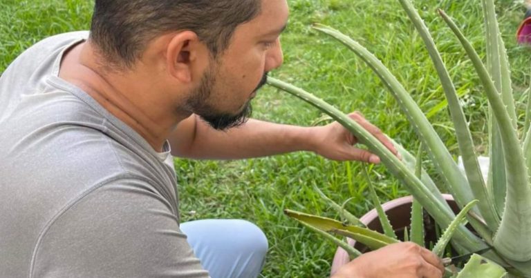 Jauhkan Terkena Selsema Dan Batuk, Begini Dr Rizal Amalkan Dengan Lidah Buaya!