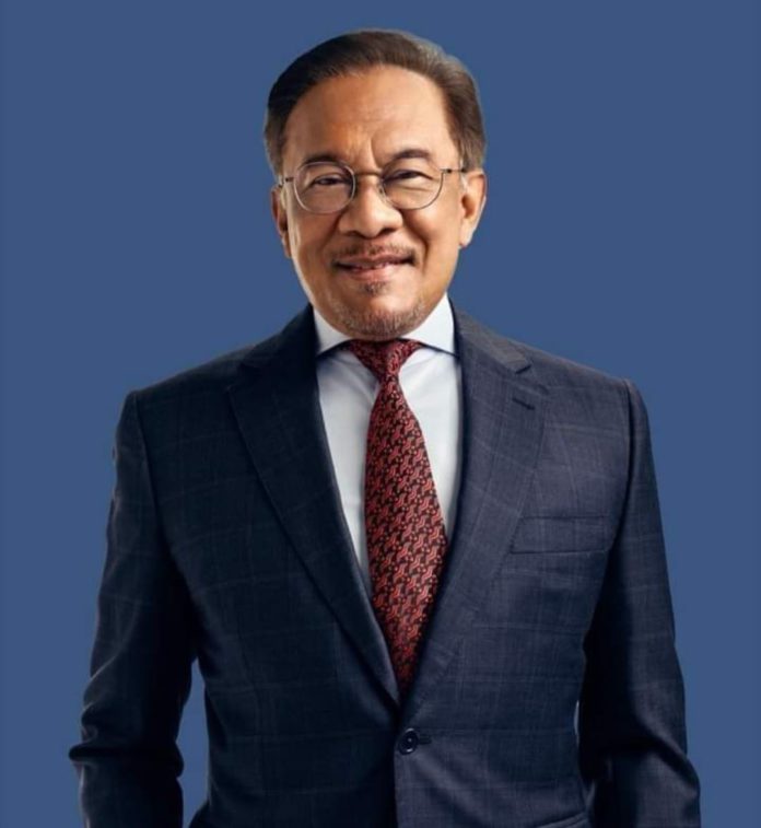 Rupanya Ini Kehebatan Anwar Ibrahim Buat Ramai Kagum