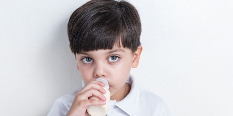 Anak Susah Sangat Nak Makan Sayur & Buah? Ini 15 ‘Trick’ Buat Anak Mudah Makan Sayur & Buah