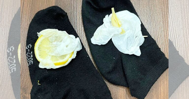 Hilangkan Kahak Degil Anak, Cuba Lemon Garlic Socks Dulu, Mana Tahu Anak Serasi!