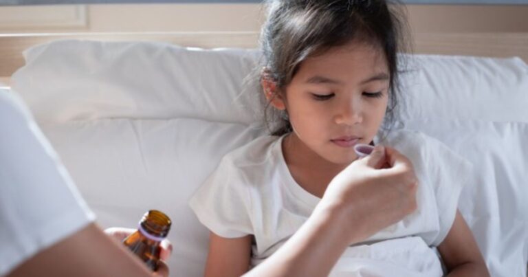 Batuk Berkahak Jangan Dibiarkan Lama, Boleh Sebabkan Masalah Bronchitis & Gerd!