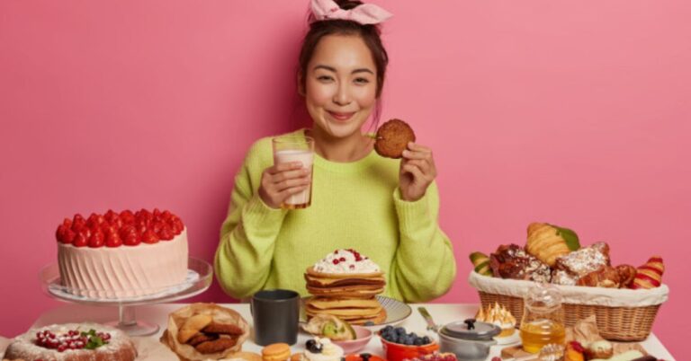 Makan Tengahari Sudah ‘Bedal’ Macam-macam Tapi Tetap ‘Craving’ Makanan & Minuman Manis