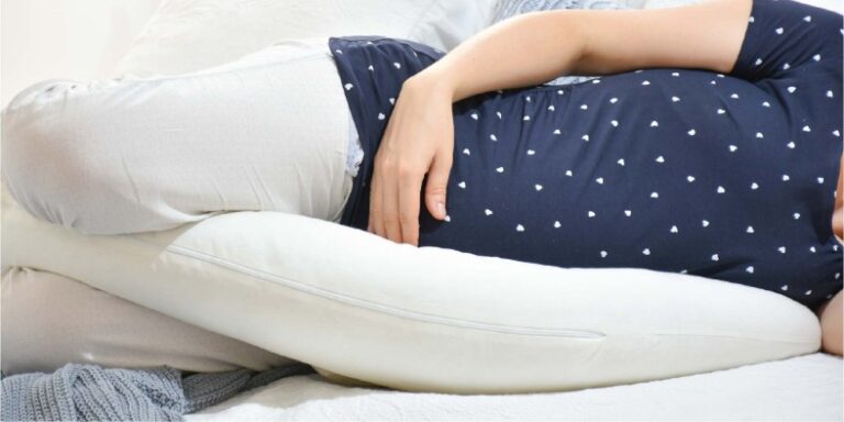 Penting Untuk Ibu Hamil Cukup Tidur, Jangan Terlebih Tidur!