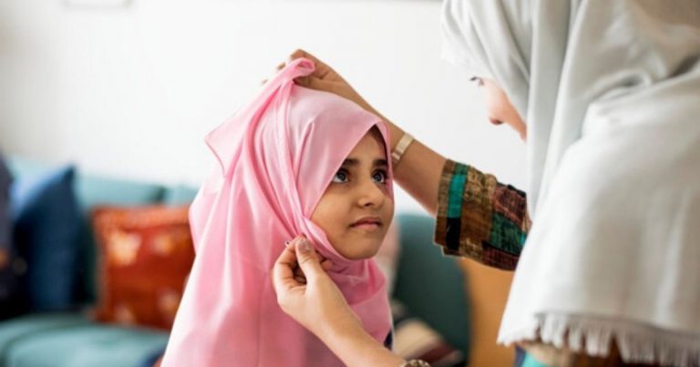 Zikir & Doa Hari Asyura, Rebut Waktu Mustajab Selepas Solat Asar Bersama Keluarga
