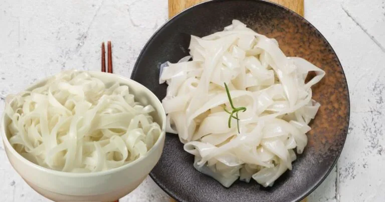 Kuetiaw & Mi Kuning Dalam Peti Ais, Tak Keras Dan Senang Masak. Begini Cara Nak Simpan!