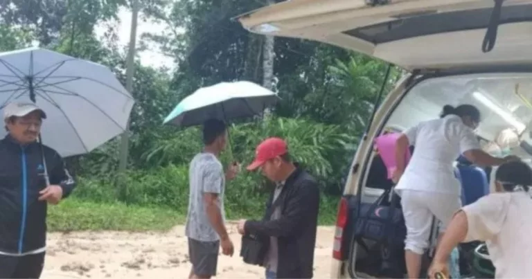 Terkandas Tanah Runtuh Ke Hospital, Ibu Selamat Lahirkan Bayi!