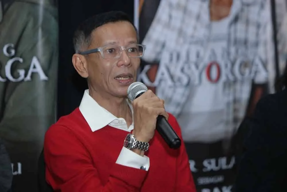 Azhar Sulaiman Sanggup ‘Kehelkan’ Kaki Demi Menjiwai Watak Pak Bakar