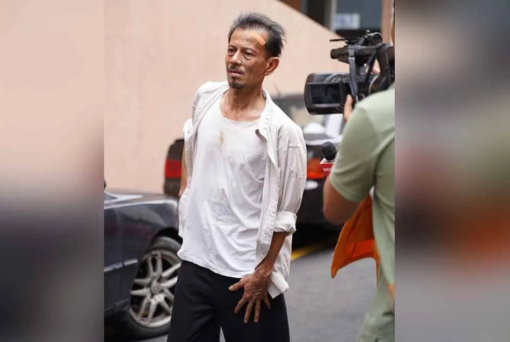 Azhar Sulaiman Sanggup ‘Kehelkan’ Kaki Demi Menjiwai Watak Pak Bakar