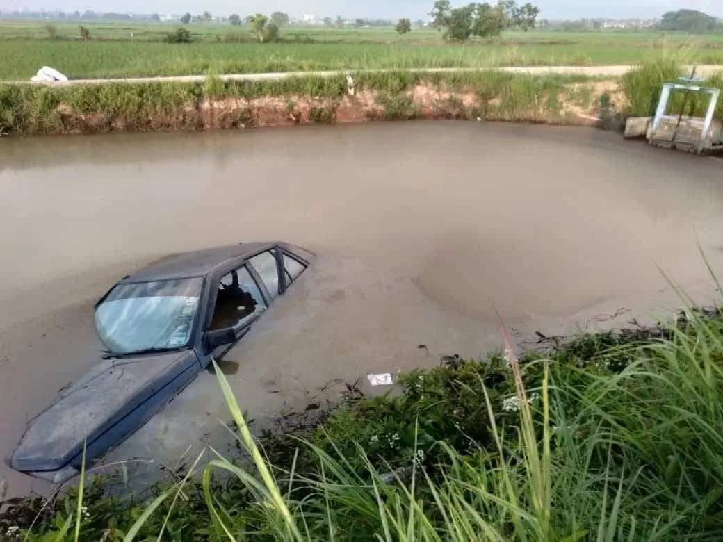 Enam Beranak Yang Hilang Sejak Sabtu Ditemukan Lemas, Kereta Tenggelam Di Sungai Korok