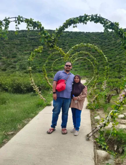 Beza Umur 32 Tahun Bukan Penghalang Bertemu Jodoh-“Ramai Ingat Isteri Saya Emak Atau Mak Cik..”