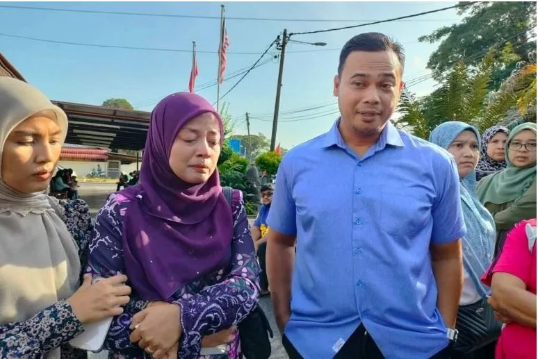 Remaja Dirempuh Kereta Dipandu Polis – “Anak Yang Saya Sayang Hilang Sekelip Mata”