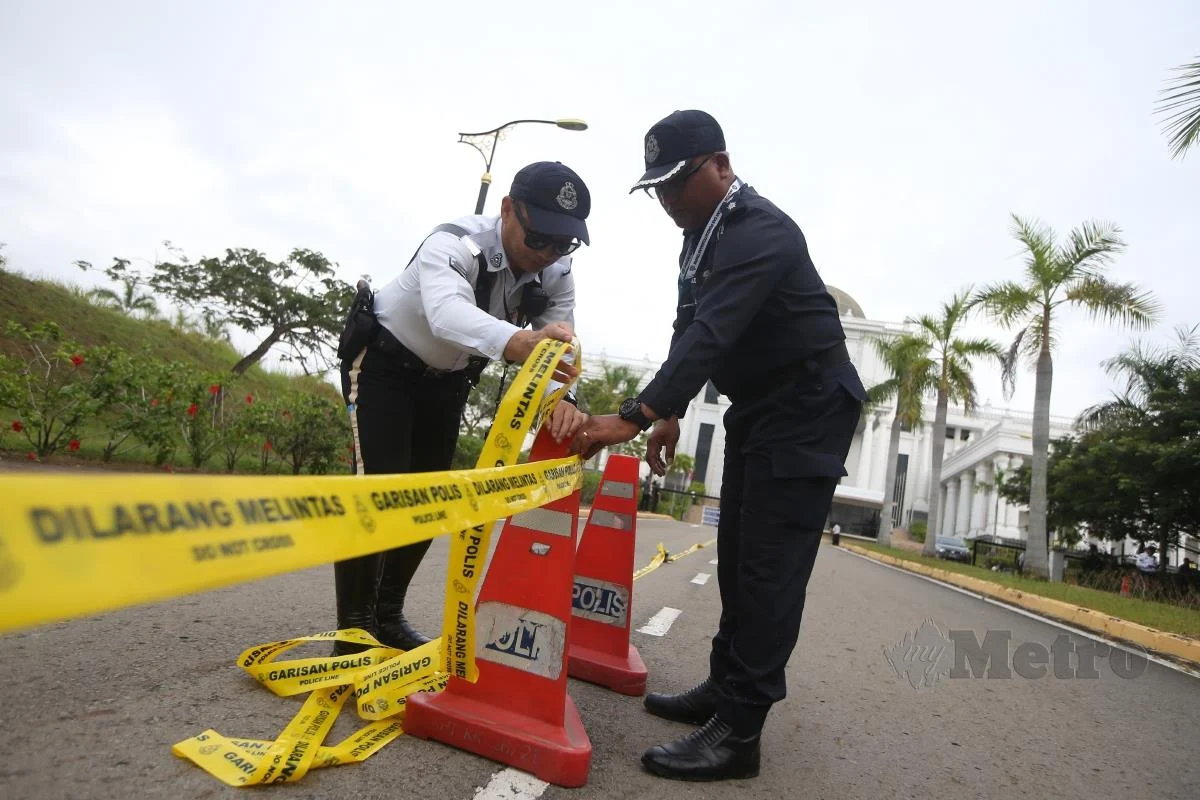 Lima Remaja Didakwa: Pasukan Peguam Wakili Ibu Zara Qairina Hadir Sebagai Pemerhati