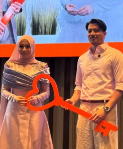 Fattah Amin Dan Amira Othman Umum Nikah 14 September Ini