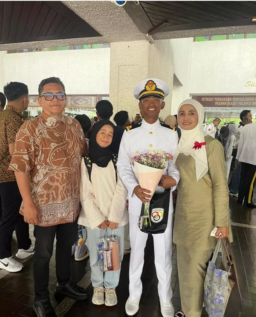 Azian Mazwan Sapuan Syukur, Bangga, Anak Lelaki Bergelar Leftenan Muda Angkatan Tentera Malaysia 