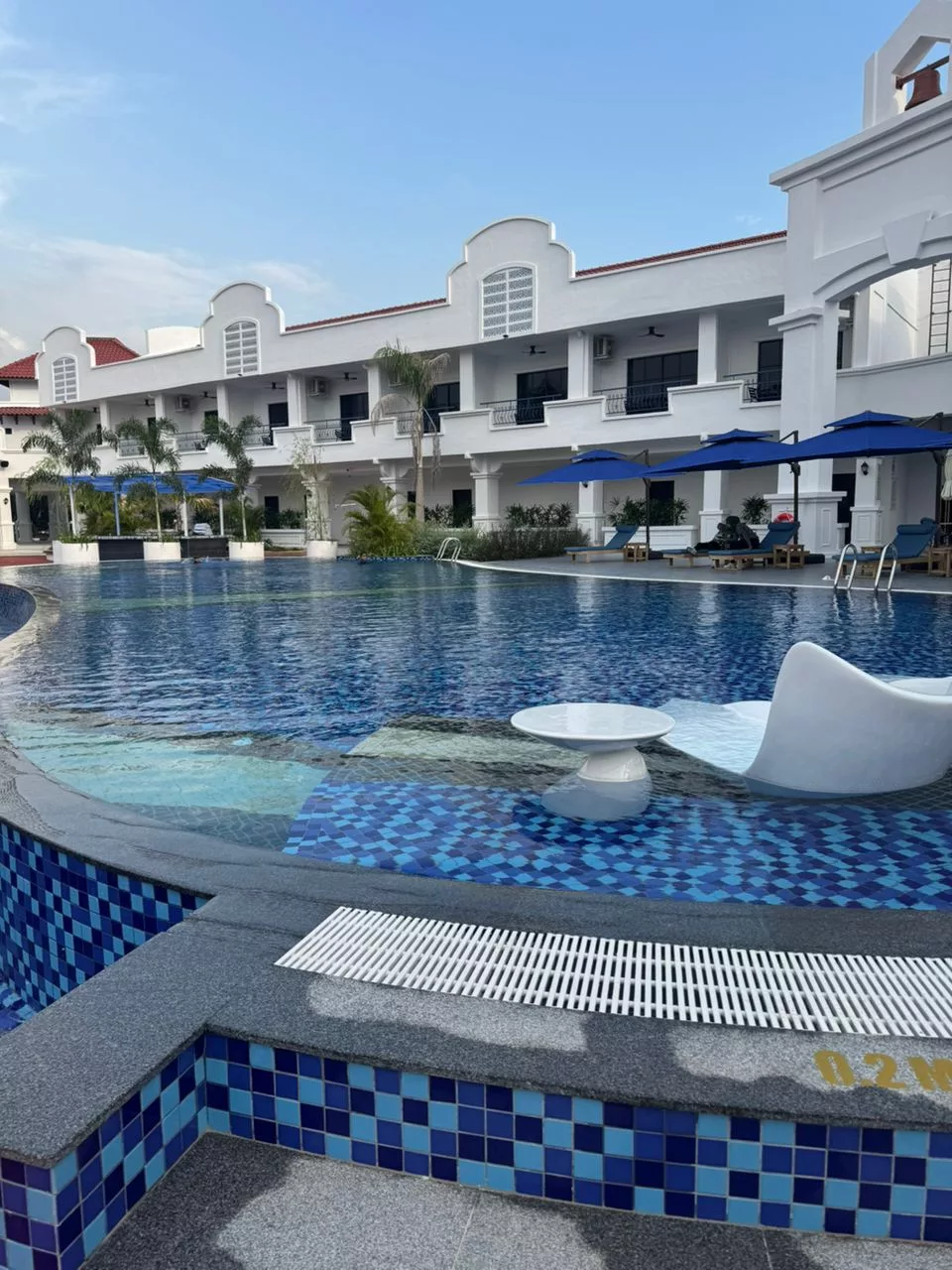 ‘Seumpama Cinta Pandang Pertama’, Tenang & Damai Bercuti Bersama Keluarga Di Hotel Lisbon Melaka