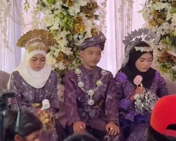Pengantin Lelaki Nikah Serentak Dua Isteri, Majlis Persandingan Tular
