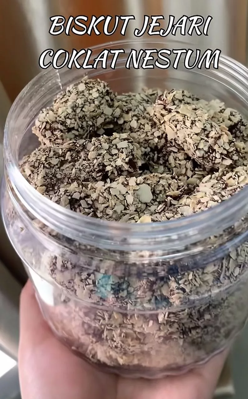 Biskut Jejari Coklat Nestum 3 Bahan: Resipi Raya Paling Mudah, Rangup & Sedap! 6 Biskut Jejari Coklat Nestum 3 Bahan: Resipi Raya Paling Mudah, Rangup & Sedap!