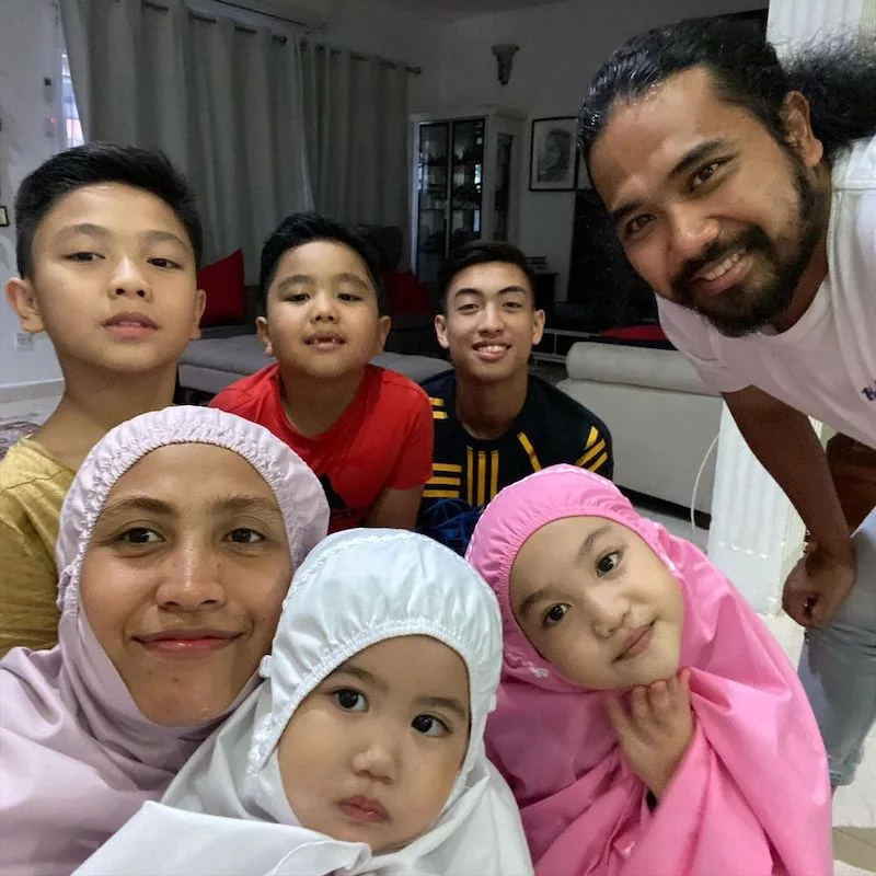 Johan Ozlynn Kongsi Prinsip Rumah Tangga Bahagia Yang Menyentuh Hati Ramai 6 Johan Ozlynn Kongsi Prinsip Rumah Tangga Bahagia Yang Menyentuh Hati Ramai