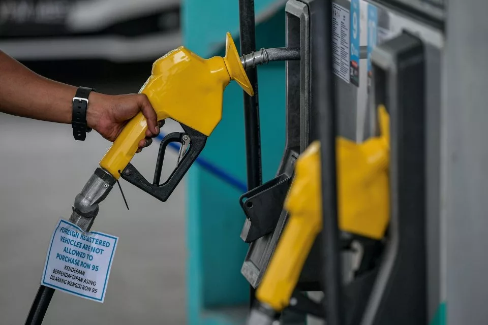 Subsidi Petrol BUDI95! Lesen Tamat Lebih 36 Bulan Boleh Hilang Kelayakan 4 Subsidi Petrol BUDI95! Lesen Tamat Lebih 36 Bulan Boleh Hilang Kelayakan