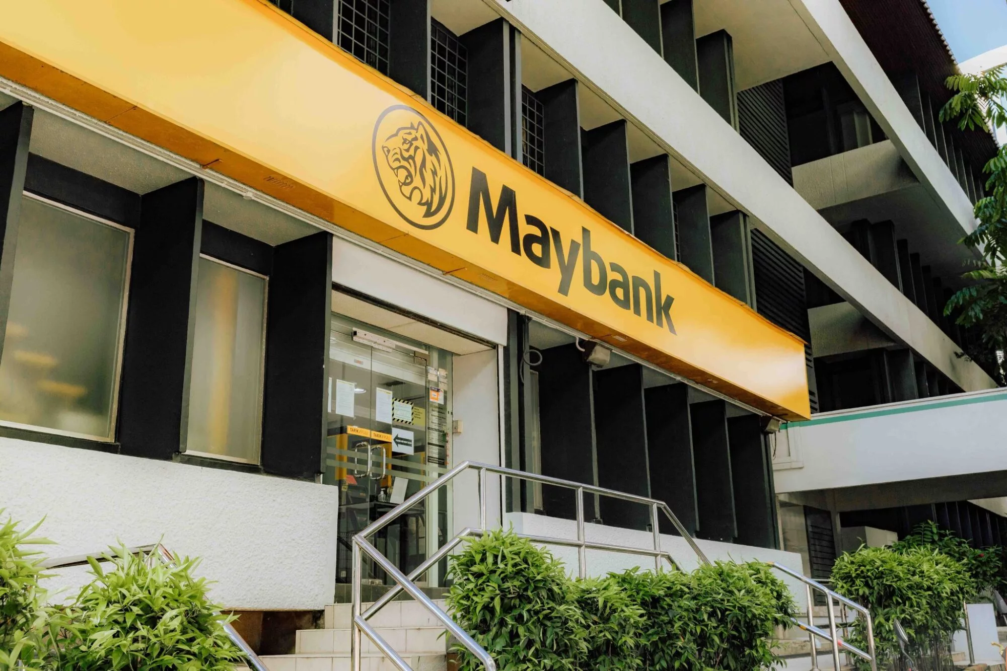 Tarikh Tukar Duit Raya 2026 Bank Islam & Maybank! Kaunter Dah Buka, Ini Waktu Operasi Penting 5 Tarikh Tukar Duit Raya 2026 Bank Islam & Maybank! Kaunter Dah Buka, Ini Waktu Operasi Penting