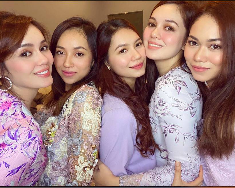 Aprena Manrose Sebak Soal Zuriat, Pernah TTC Bersama Nelydia Senrose. “Saya Bila Lagi Ya ALLAH?”