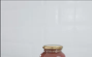 VIDEO : Throwback
