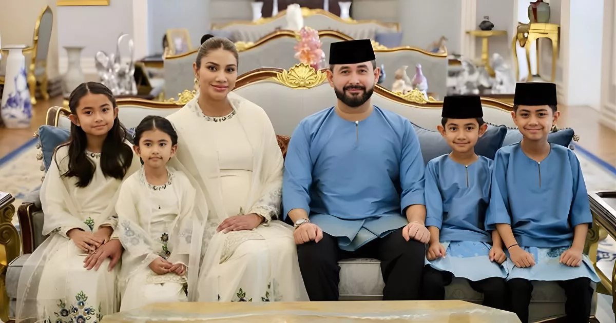 Che’ Puan Mahkota Khaleeda Johor Selamat Bersalin, Khabar Gembira Penuh Bahagia Buat Negara 5 Che’ Puan Mahkota Khaleeda Johor Selamat Bersalin, Khabar Gembira Penuh Bahagia Buat Negara