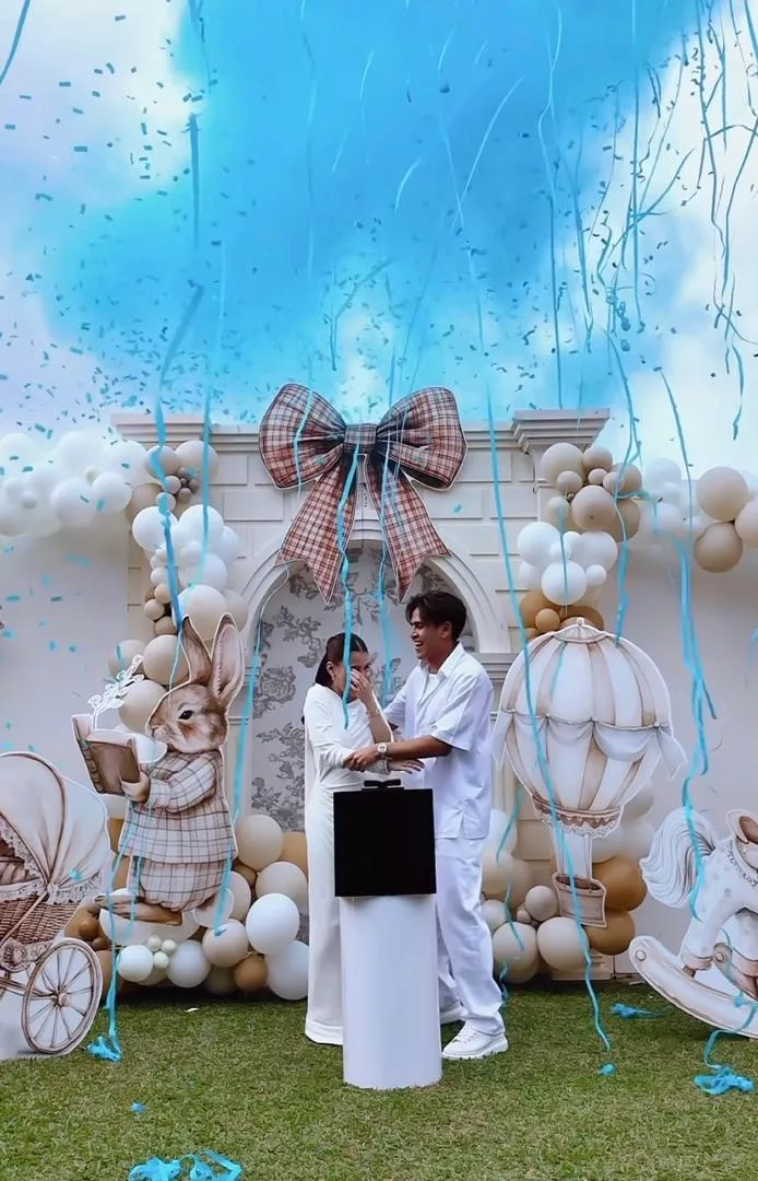 “Syukur Alhamdulillah,” – Eyka Farhana, Akhyar Rashid Bakal Timang Anak Lelaki