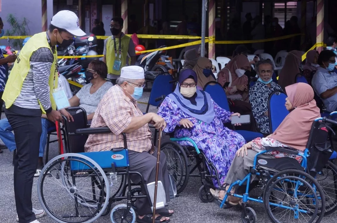Akta Penjagaan Ibu Bapa! Jangan Sampai Warga Emas Terabai Pada Hari Tua