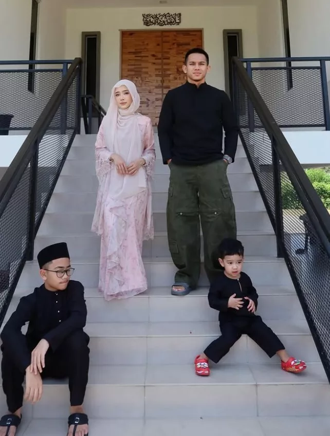 Fatin Afeefa Sunatkan Anak Usia 2 Hari, Akui Proses Penjagaan Sangat Mudah.“Best Decisio Ever!”