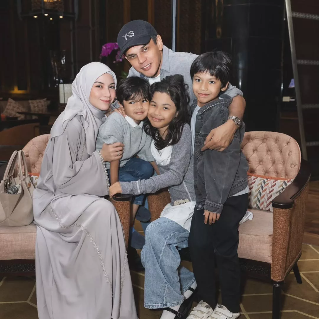 Kongsi Tarikh Lahir Dengan Anak Bongsu, Datuk Yusry Anggap 15 Jun Hari Paling Bermakna 4 Kongsi Tarikh Lahir Dengan Anak Bongsu, Datuk Yusry Anggap 15 Jun Hari Paling Bermakna