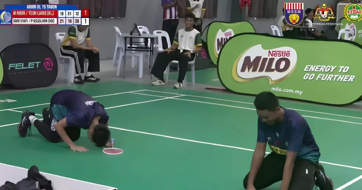 “Terima Kasih Abah”, Pelajar Tahfiz Sebak Peluk Bapa Selepas Juara Badminton MSSM 3 “Terima Kasih Abah”, Pelajar Tahfiz Sebak Peluk Bapa Selepas Juara Badminton MSSM